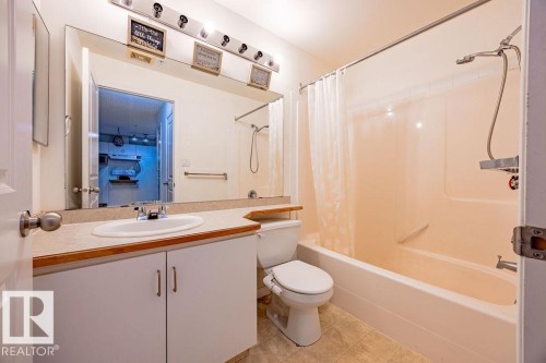316 10535 122 Street, Edmonton, AB - Indoor Photo Showing Bathroom