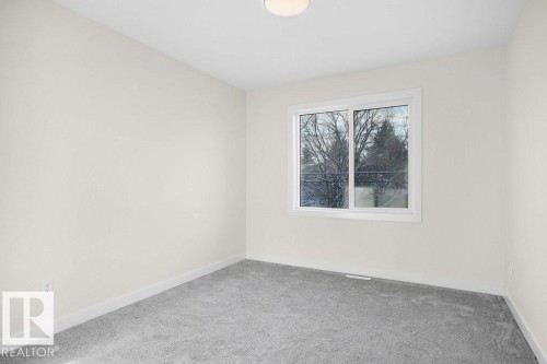 10663 61 Avenue, Edmonton, AB - Indoor Photo Showing Other Room