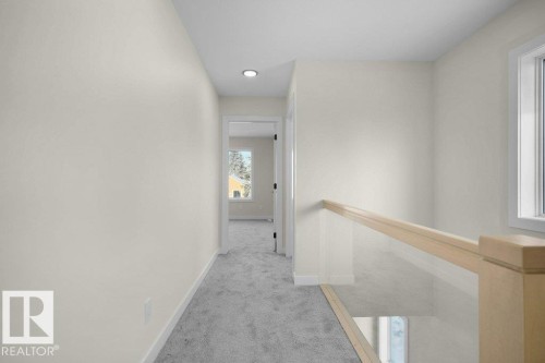 10663 61 Avenue, Edmonton, AB - Indoor Photo Showing Other Room