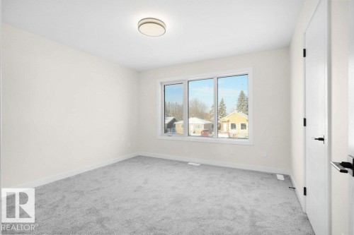 10663 61 Avenue, Edmonton, AB - Indoor Photo Showing Other Room