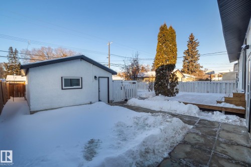 8008 159 Street, Edmonton, AB - Outdoor