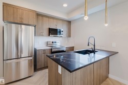 42 16231 19 Avenue  Edmonton, AB T6W 5C6