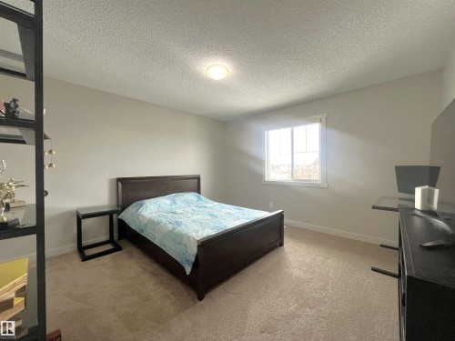 3308 Cutler Crescent, Edmonton, AB - Indoor Photo Showing Bedroom