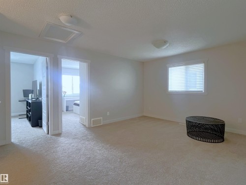 3308 Cutler Crescent, Edmonton, AB - Indoor Photo Showing Other Room