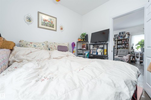 5222 50 Street, Willingdon, AB - Indoor Photo Showing Bedroom