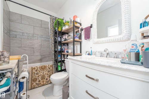 5222 50 Street, Willingdon, AB - Indoor Photo Showing Bathroom