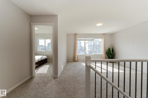 3241 Abbott Crescent, Edmonton, AB - Indoor Photo Showing Other Room