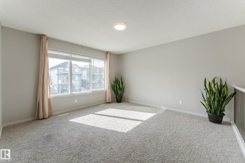 3241 Abbott Crescent, Edmonton, AB - Indoor Photo Showing Other Room