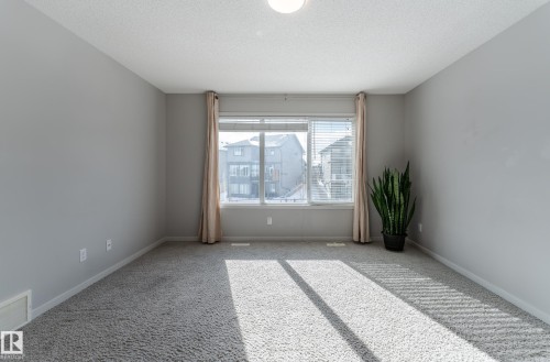 3241 Abbott Crescent, Edmonton, AB - Indoor Photo Showing Other Room