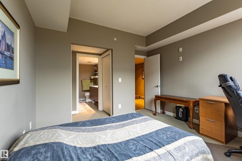 310 2510 109 Street, Edmonton, AB - Indoor Photo Showing Bedroom