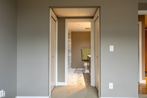 310 2510 109 Street, Edmonton, AB - Indoor Photo Showing Other Room