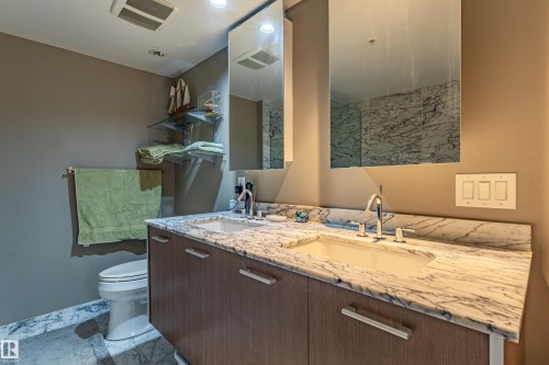 310 2510 109 Street, Edmonton, AB - Indoor Photo Showing Bathroom