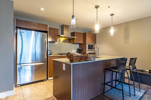 310 2510 109 Street, Edmonton, AB - Indoor Photo Showing Kitchen With Stainless Steel Kitchen With Upgraded Kitchen