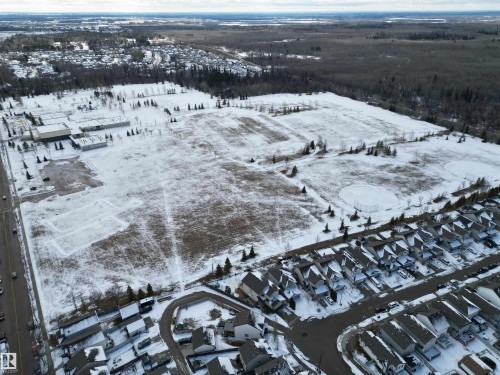 415 Hemingway Road, Edmonton, AB - Outdoor With View