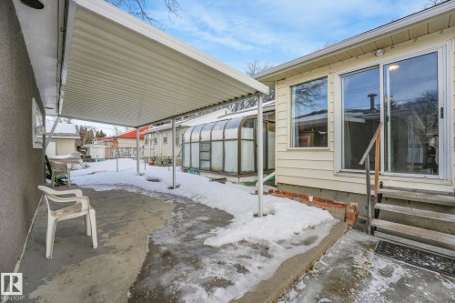 12032 55 Street Nw, Edmonton, AB - Outdoor