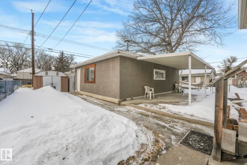 12032 55 Street Nw, Edmonton, AB - Outdoor