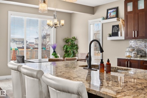 5204 Rue Eaglemont, Beaumont, AB - Indoor Photo Showing Dining Room