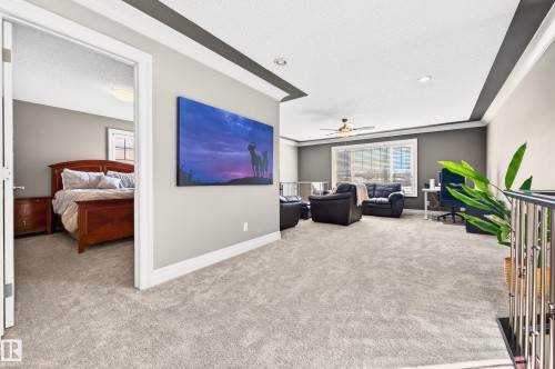 5204 Rue Eaglemont, Beaumont, AB - Indoor