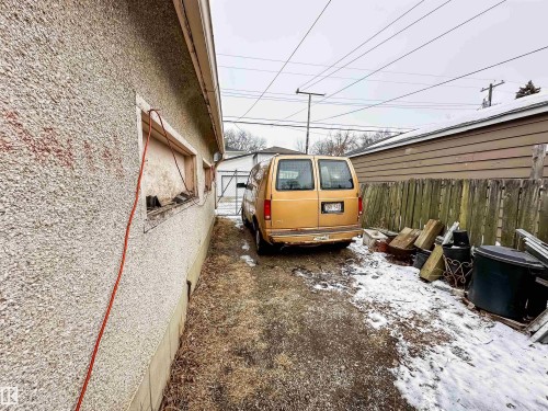 11345 93 Street, Edmonton, AB - Outdoor