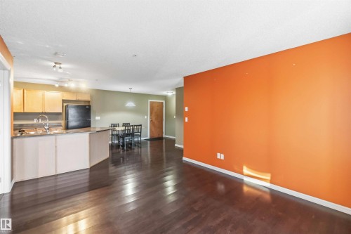 314 13830 150 Avenue, Edmonton, AB - Indoor Photo Showing Kitchen