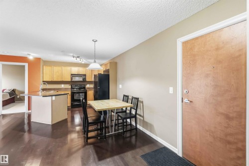 314 13830 150 Avenue, Edmonton, AB - Indoor