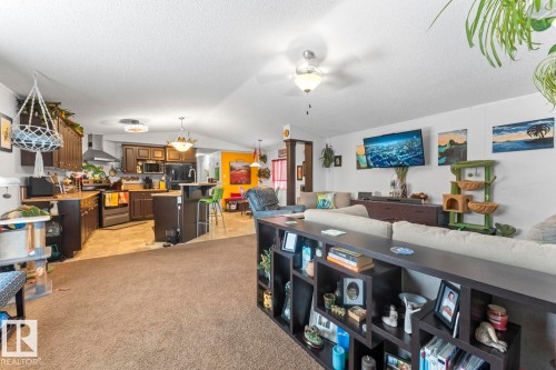 4606 Labrador Road, Cold Lake, AB - Indoor Photo Showing Other Room