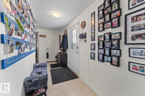 4606 Labrador Road, Cold Lake, AB - Indoor