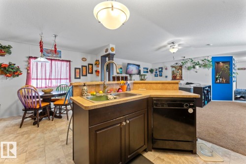 4606 Labrador Road, Cold Lake, AB - Indoor Photo Showing Kitchen With Double Sink