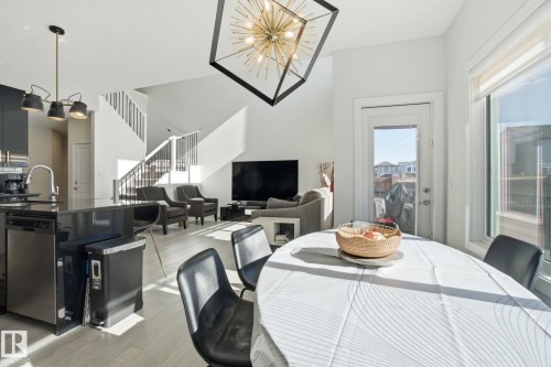 15851 22 Avenue, Edmonton, AB - Indoor Photo Showing Dining Room