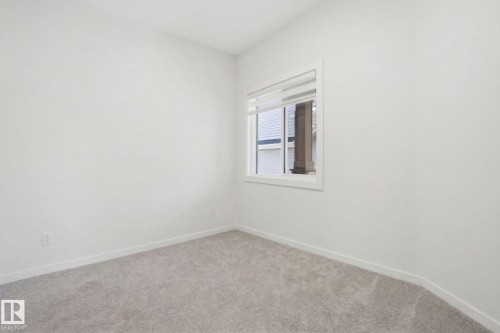 15851 22 Avenue, Edmonton, AB - Indoor Photo Showing Other Room