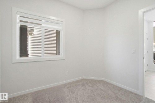 15851 22 Avenue, Edmonton, AB - Indoor Photo Showing Other Room