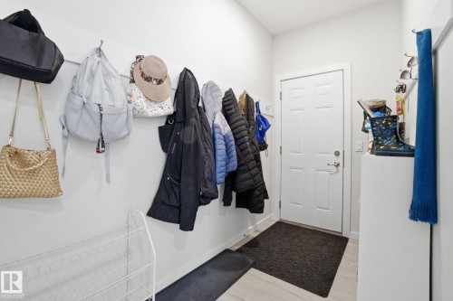 15851 22 Avenue, Edmonton, AB - Indoor