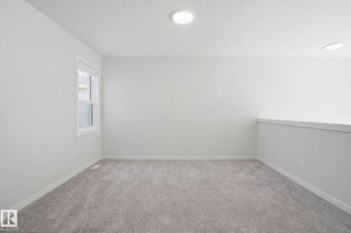 15851 22 Avenue, Edmonton, AB - Indoor Photo Showing Other Room
