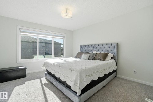 15851 22 Avenue, Edmonton, AB - Indoor Photo Showing Bedroom