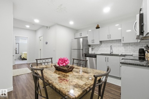 15851 22 Avenue, Edmonton, AB - Indoor Photo Showing Kitchen With Stainless Steel Kitchen With Upgraded Kitchen