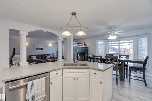 66 Bridgeport Wynd, Leduc, AB - Indoor