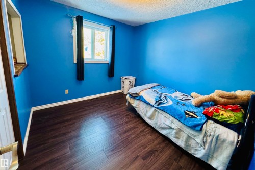 351 58532 Rr 113, Rural St. Paul County, AB - Indoor Photo Showing Bedroom