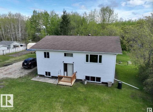 351 58532 RR 113  Rural St. Paul County, AB T0A 3A0