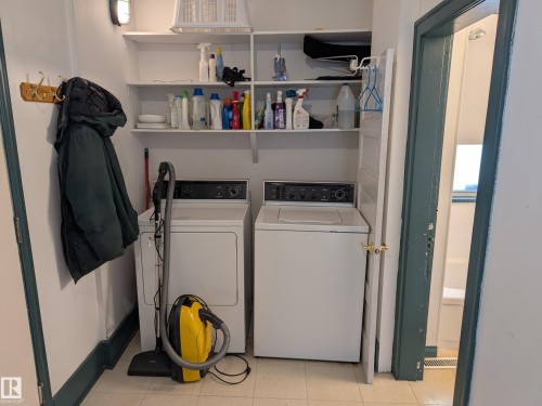 8416 104 Street, Edmonton, AB - Indoor Photo Showing Laundry Room