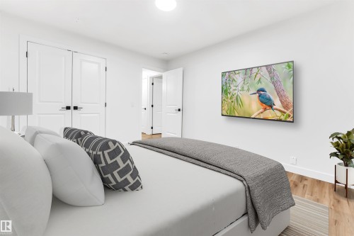 4616 32 Avenue, Edmonton, AB - Indoor Photo Showing Bedroom