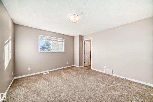 14 Spring Gate, Spruce Grove, AB - Indoor Photo Showing Other Room