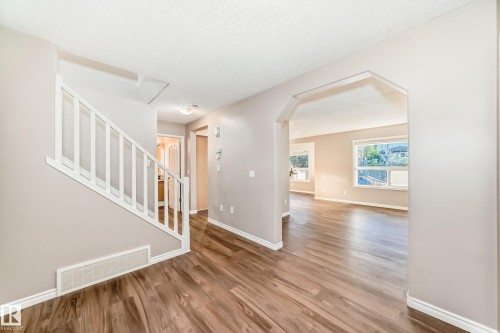 14 Spring Gate, Spruce Grove, AB - Indoor Photo Showing Other Room