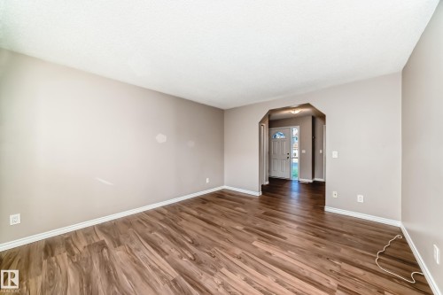 14 Spring Gate, Spruce Grove, AB - Indoor Photo Showing Other Room