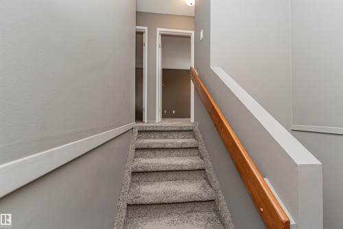 17020 100 Street, Edmonton, AB - Indoor Photo Showing Other Room