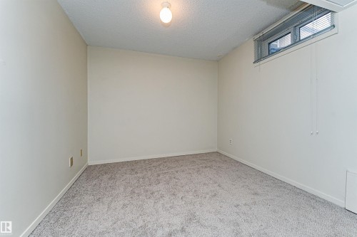 17020 100 Street, Edmonton, AB - Indoor Photo Showing Other Room
