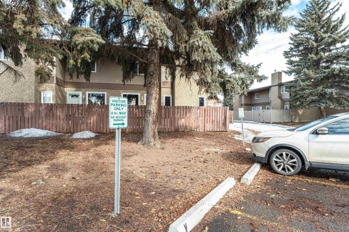17020 100 Street, Edmonton, AB - Outdoor