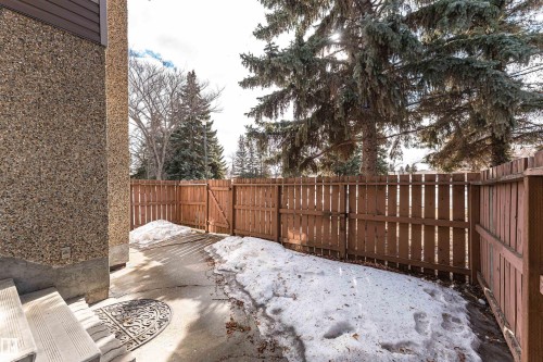 17020 100 Street, Edmonton, AB - Outdoor