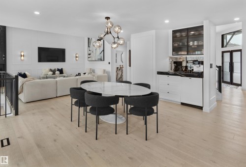 1486 Welbourn Drive, Edmonton, AB - Indoor Photo Showing Dining Room