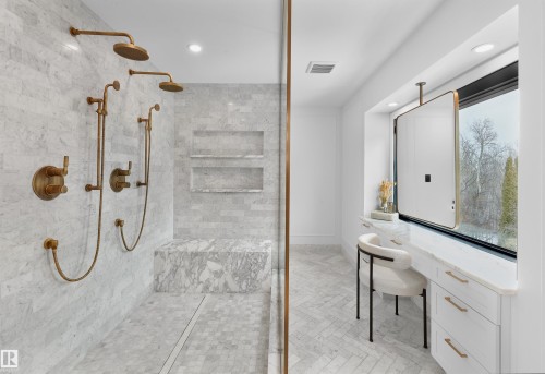 1486 Welbourn Drive, Edmonton, AB - Indoor Photo Showing Bathroom