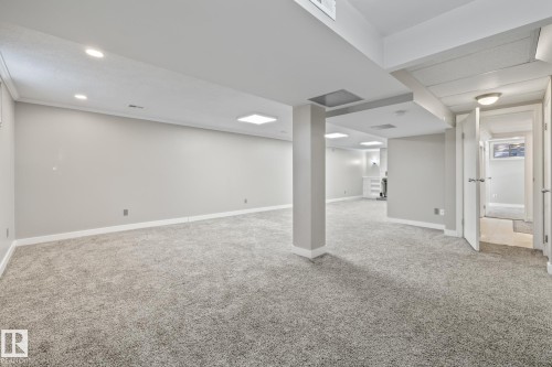 13311 Dovercourt Avenue, Edmonton, AB - Indoor